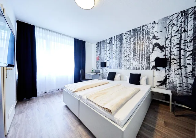 Room, Large, Hotel Alt Deutz City-Messe-Arena 1/1