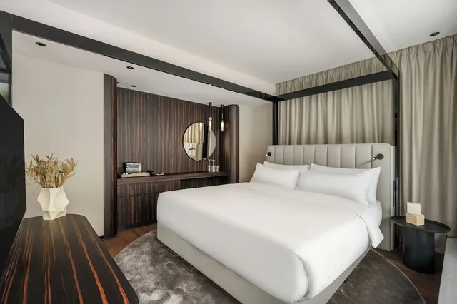 Luxury, Studio, King Bed, City View, LANCHID 19 DESIGN HOTEL 1/4