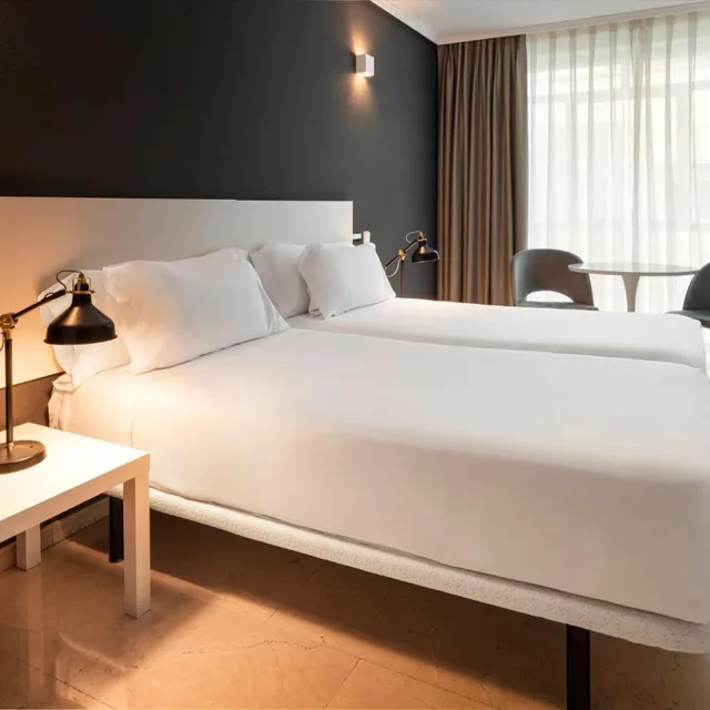 شقة، Sercotel Togumar 4/10