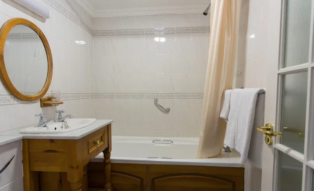 غرفة مفردة بسرير فردي، The Sandhouse Hotel and Marine Spa 1/1