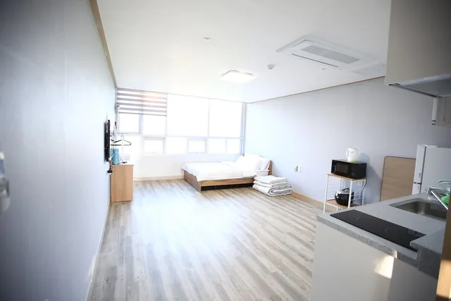 غرفة ديلوكس بسرير كوين، Flora Hostel Pension 3/4