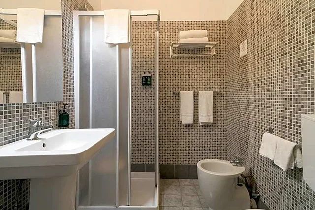 غرفة قياسية ثلاثية، Hotel Astoria Torino 5/5