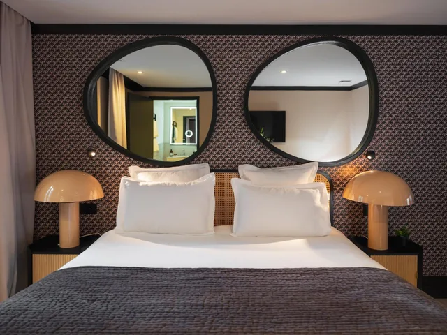 2 Bedrooms, Apartment, King Bed, Maisons du Monde Hotel & Suites - Marseille Vieux Port 5/7