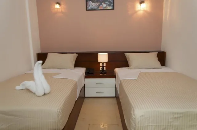 غرفة ثلاثية بسرير كينج وسرير فردي، Elaria Hotel 3/10