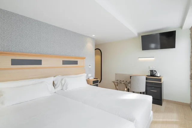 غرفة ديلوكس بسرير مزدوج، Hotel Praza Quintana 2/9