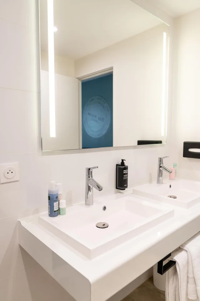 جناح عائلي مع أريكة، ibis Styles Limoges Centre 5/9