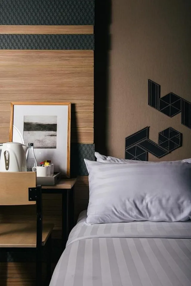 غرفة قياسية بسرير كينج في الطابق الأرضي، NAP HOTEL BANGKOK 2/3