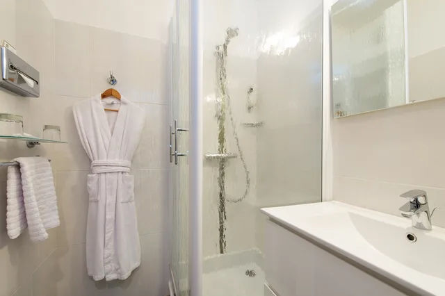 غرفة قياسية بسرير كوين، Best Western Le Vinci Loire Valley 3/4