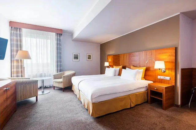 Tower, Suite, Quadruple، Grand Hotel International 5/9