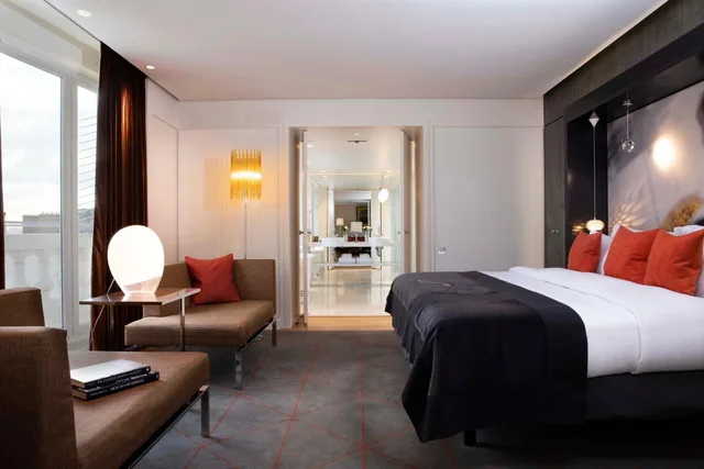 Eiffel Suite، HOTEL DE SERS 2/9