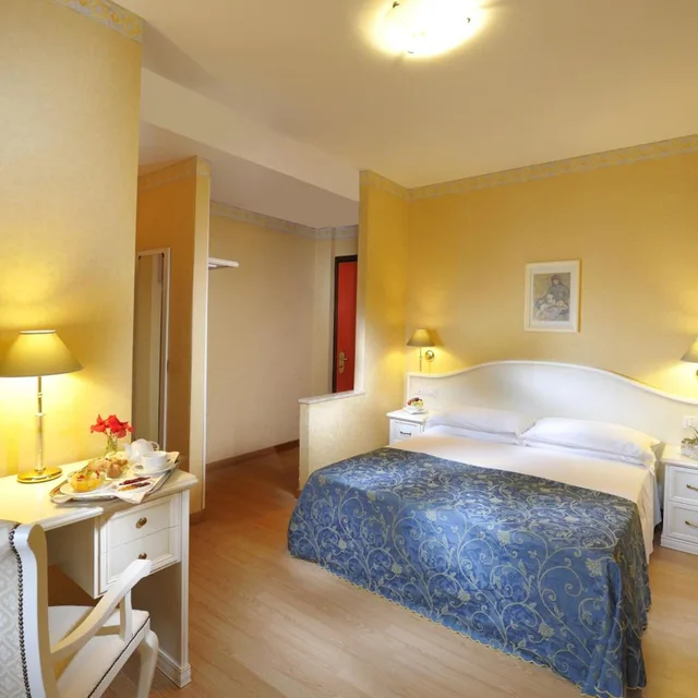 غرفة كلاسيكية ثلاثية، Hotel Jasminum 2/4