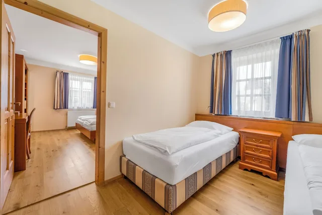 جناح عائلي بسرير مزدوج وسريرين منفصلين، Das Grune Hotel Zur Post - 100 Bio 6/10