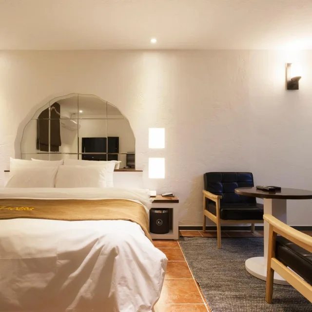Deluxe, Double Bed, No Parking، Hotel Leaders 1/10