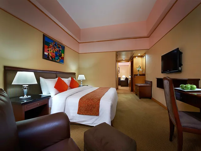 استوديو ديلوكس، Berjaya Makati Hotel 7/9