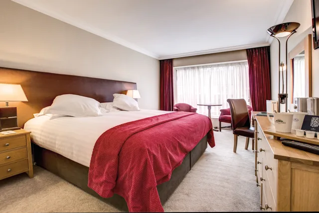 غرفة سوبيريور بسرير مزدوج أو سريرين منفصلين، Everglades Hotel 6/10
