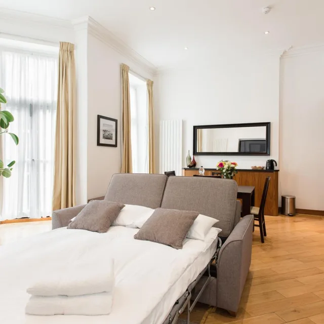Presidential, Suite, Balcony, Presidential Apartments - Kensington 7/10