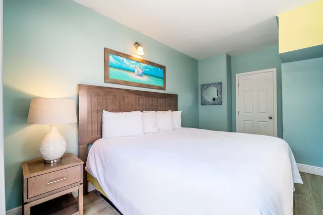 2 Bedrooms, Superior, Suite, Queen Bed, Ocean Front, Sofa، Rainbow Bend Resort 2/6