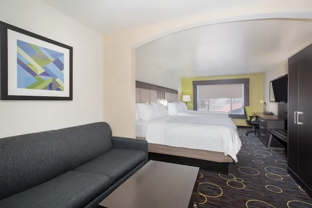 غرفة قياسية بسريرين كوين، Holiday Inn Express Hotel Suites Tucumcari 3/3
