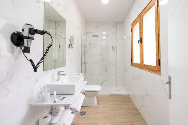 غرفة بسريرين منفصلين، Hotel Plaza del Castillo 10/10