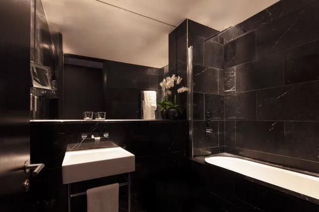 جناح، Anantara The Marker Dublin Hotel 2/3