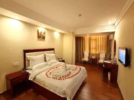 غرفة بسرير كوين بإطلالة، Greentree Inn Sanya Jiyang District Yalongbay Yingbin Avenue Hotel 1/1