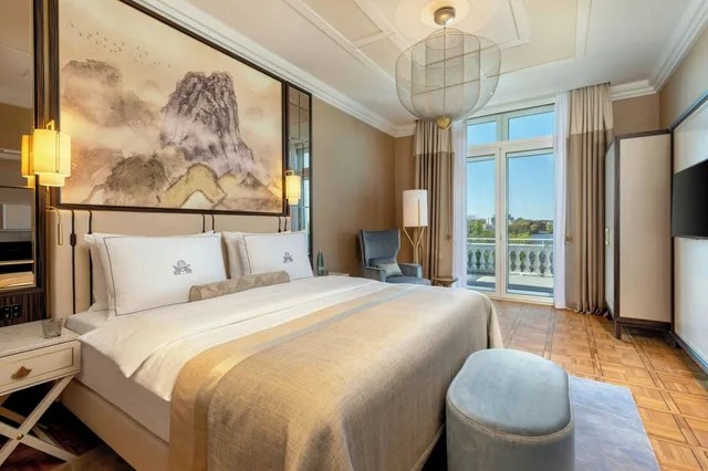 Superior, Suite, King Bed, Hotel Atlantic Hamburg, Autograph Collection 1/4