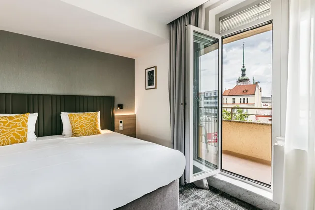 جناح جونيور بسرير مزدوج أو سريرين منفصلين، Hotel International Brno 2/6