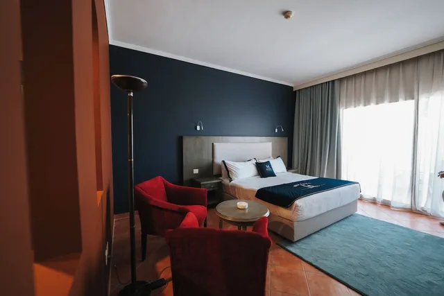 Standard, King Bed, Pool View, M Hotels at Porto Marina 5/8
