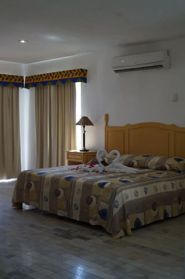 Imperial Las Perlas, Cancun 17/66