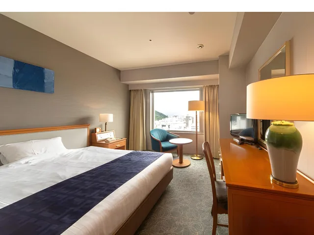 غرفة ديلوكس بسرير كوين للمدخنين، Jr Hotel Clement Tokushima 1/2