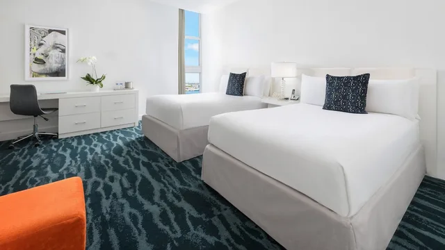 Trendy, 2 Double Beds, Bay View، YVE HOTEL MIAMI 2/5