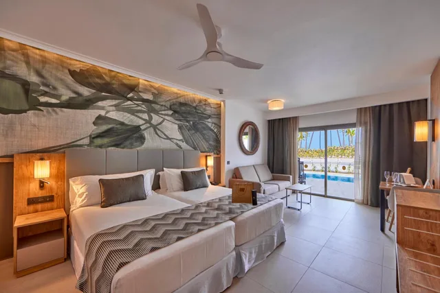 Elite, Swim Up, Club, Junior Suite, King Bed، Hotel Riu Palace Mauritius All Inclusive Adults Only 1/5