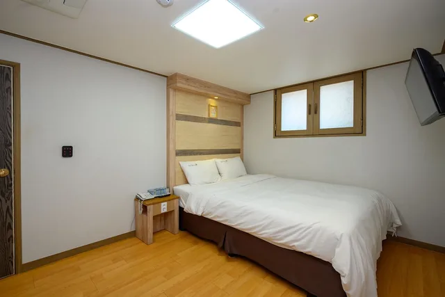 غرفة ديلوكس بسرير كوين، Daeyoung Hotel Seoul 3/8