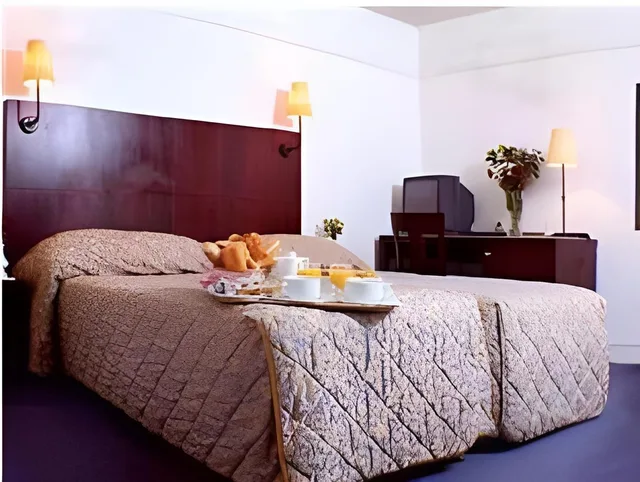 غرفة كومفورت ثلاثية بثلاثة أسرّة، Hotel Opera Lafayette 3/3
