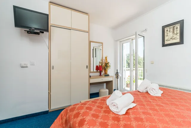 غرفة بسرير مزدوج أو سريرين منفصلين بشرفة، Dubrovnik Hotel 3/3
