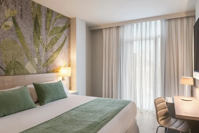 Premium, Twin Beds, Salles Hotel Malaga Centro 3/6