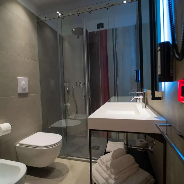 غرفة سوبيريور بسرير فردي وسرير كوين، Best Western Plus Sabaudia Hotel & Spa 5/8