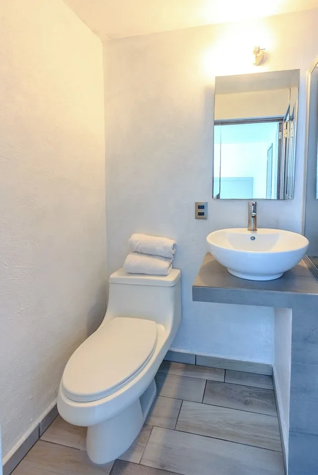 Superior, Triple, Multiple Beds، Capital O Hotel Colon Express Guadalajara 6/6