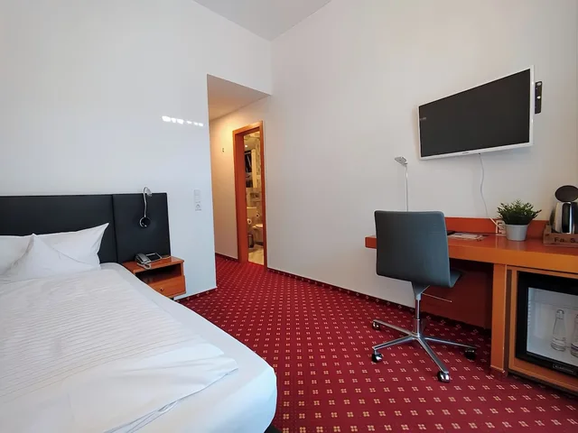 Basic, Single, Single Bed, Hotel Schwert 3/4