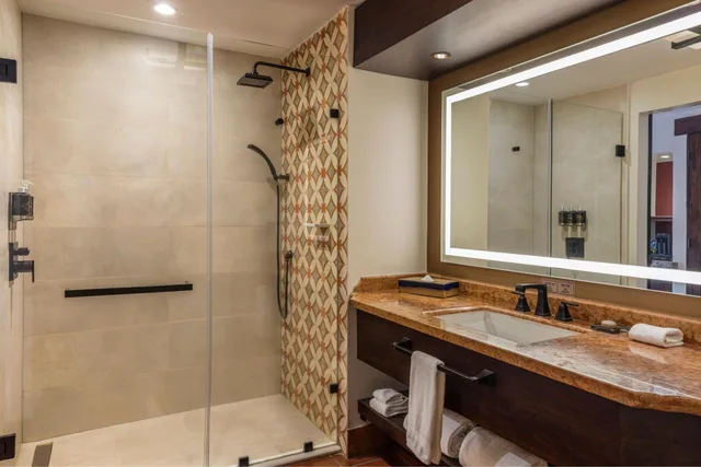 Guest Room, 2 Double Beds, Executive Lounge Access, Middle Floor، Costa Rica Marriott Hotel Hacienda Belen 2/4