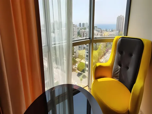 غرفة قياسية بإطلالة على البحر، City Live Hotel 1/2