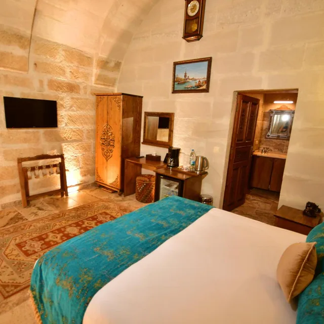 غرفة بسرير مزدوج بجاكوزي، Nostalji Cave Suit Hotel 5/10