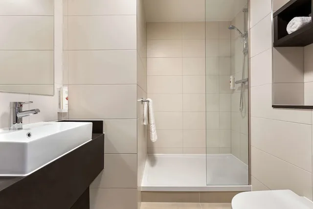 غرفة بسرير مزدوج، Ramada by Wyndham East Kilbride 3/3
