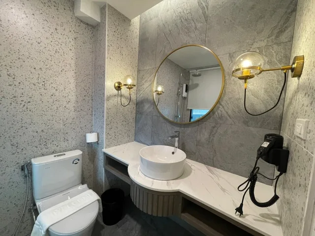 Cozy, Deluxe, Queen Bed, R2 Hotel Chiangmai 5/8
