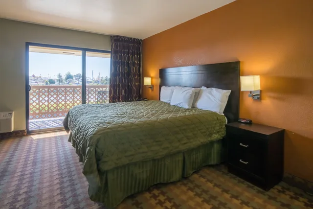 غرفة قياسية بسرير كينج بإطلالة، Ocean Gate Inn 5/10