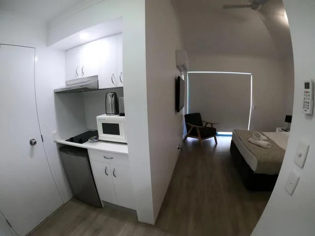 استوديو ديلوكس بسرير كوين، Aruba Surf Resort 6/6