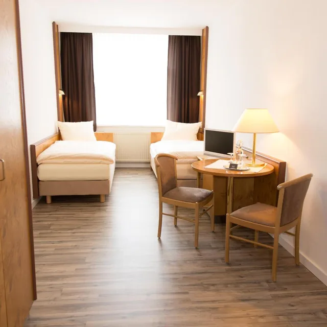 غرفة بسريرين منفصلين، Hotel Restaurant Piazza 1/4