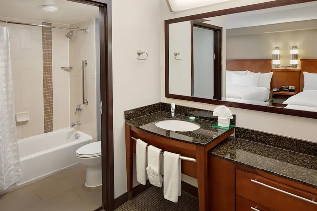 غرفة بسرير مزدوج لذوي الإعاقة، Hyatt Place Princeton 4/6