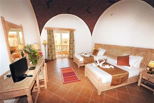 غرفة مفردة بإطلالة على المسبح، Dream Lagoon Beach Resort Marsa Alam 1/1