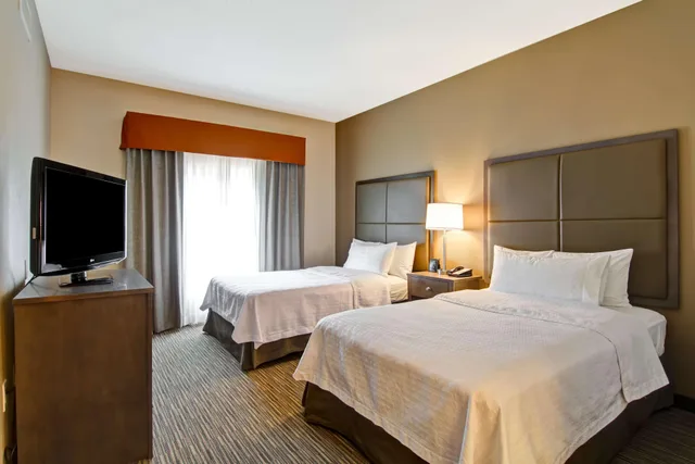 2 Bedrooms, Suite, 2 Double Beds, King Bed, 2 Bathrooms، Homewood Suites by Hilton Houston Kingwood Parc Airport Area 1/1